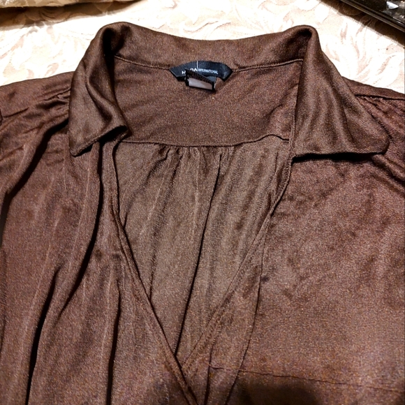🤎 (Reduced) Vtg Moda Int'l Chocolate Brown Silky Surplice Wrap Top Blouse - M - Picture 2 of 10